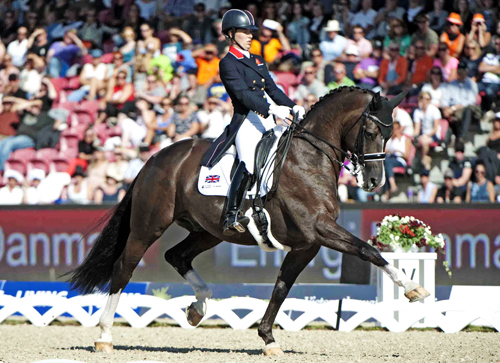 LH-1st-Charlotte-Dujardin-crop-DSC_3616_LEWIS-HARDING-PHOTO.jpg